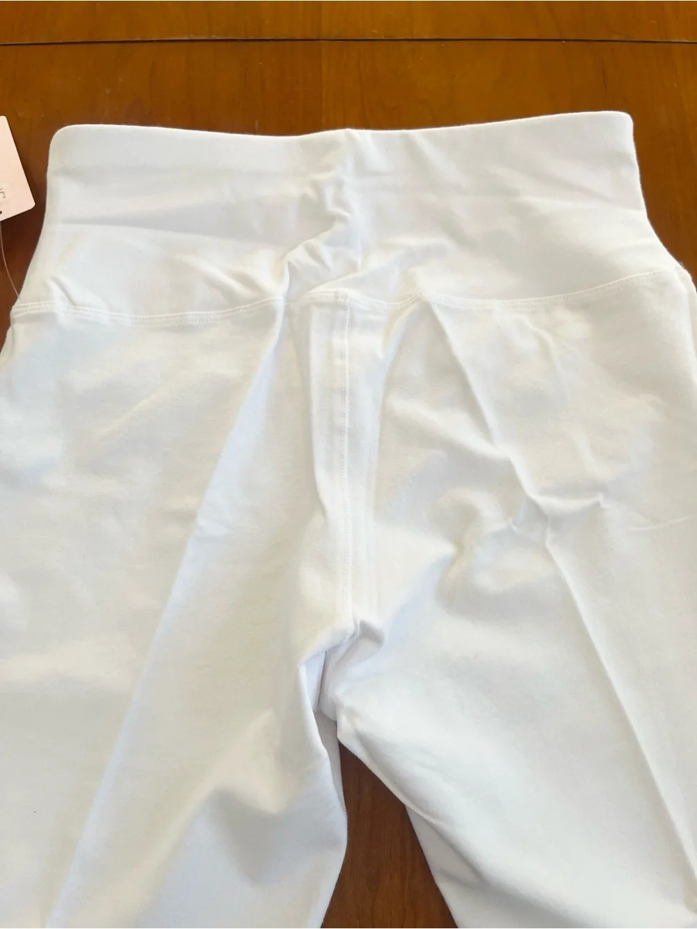 NWT- Nearly Nude Slimming Hi-Waist Capri Shape-Wear Leggings in Cotton/Spandex.